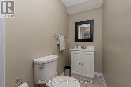 13 Putnam Drive, Brampton, ON - Indoor Photo Showing Bathroom