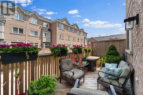 227 - 60 Rosewood Avenue, Mississauga, ON - Outdoor