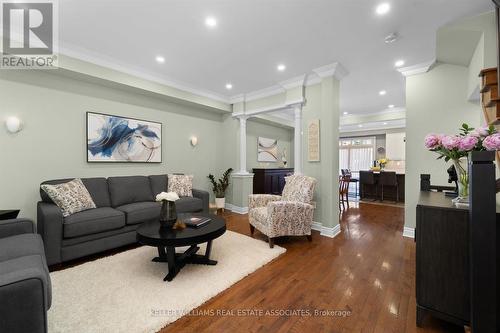 227 - 60 Rosewood Avenue, Mississauga, ON - Indoor Photo Showing Living Room