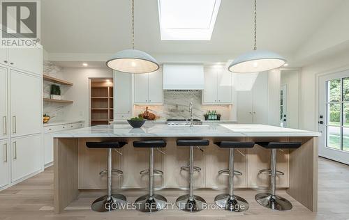 37 Cotman Crescent, Toronto, ON - Indoor Photo Showing Kitchen