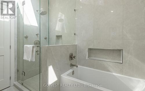 37 Cotman Crescent, Toronto, ON - Indoor Photo Showing Bathroom
