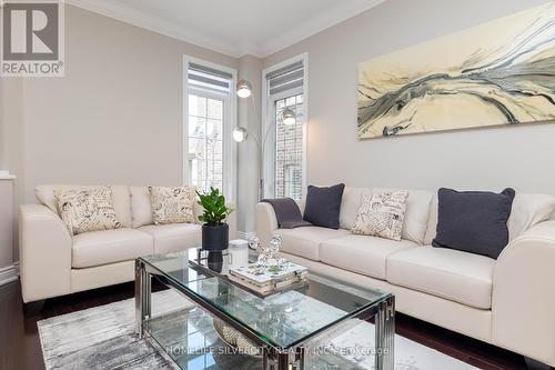 3316 Stalybridge Drive, Oakville, ON - Indoor Photo Showing Living Room