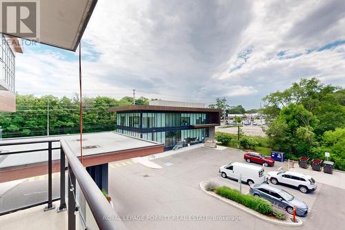 302 - 1575 Lakeshore Road W, Mississauga, ON - Outdoor With Balcony