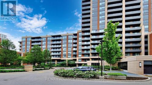 210 - 18 Uptown Drive E, Markham, ON - Outdoor With Facade