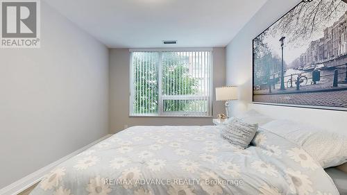 210 - 18 Uptown Drive E, Markham, ON - Indoor Photo Showing Bedroom