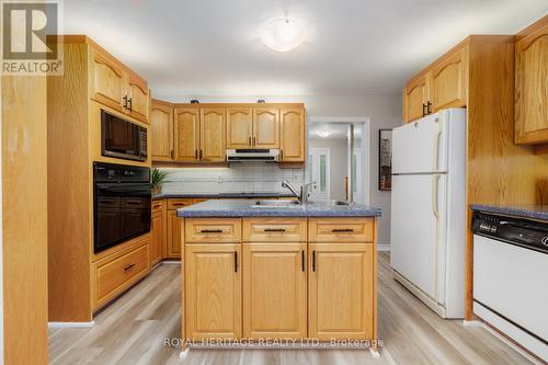 25 Burningham Crescent, Ajax, ON - Indoor Photo Showing Kitchen With Double Sink