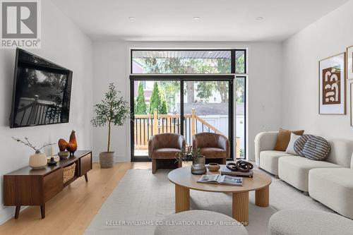 883 Cosburn Avenue, Toronto, ON - Indoor Photo Showing Living Room