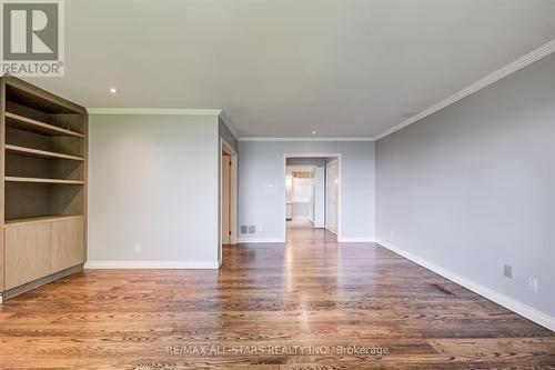 5 Hill Crescent, Toronto (Scarborough Village), ON - Indoor Photo Showing Other Room