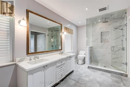 5 Hill Crescent, Toronto, ON - Indoor Photo Showing Bathroom