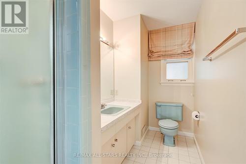 5 Hill Crescent, Toronto (Scarborough Village), ON - Indoor Photo Showing Bathroom