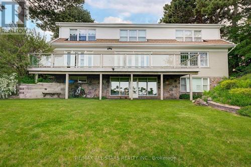 5 Hill Crescent, Toronto, ON - Outdoor