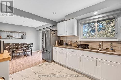 791 Arden Court, Oshawa, ON - Indoor Photo Showing Kitchen With Double Sink