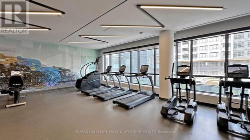 E603 - 34 Tubman Avenue, Toronto, ON - Indoor Photo Showing Gym Room
