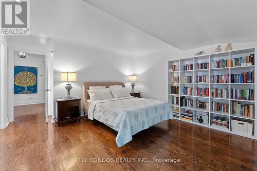 38 Poplar Plains Crescent, Toronto, ON - Indoor Photo Showing Bedroom