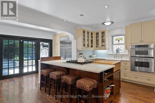 38 Poplar Plains Crescent, Toronto (Casa Loma), ON - Indoor Photo Showing Kitchen