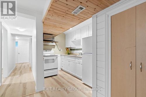 345 County Road 28, Prince Edward County, ON - Indoor Photo Showing Kitchen