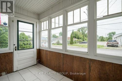 99 South John Street, Belleville, ON - Indoor Photo Showing Other Room