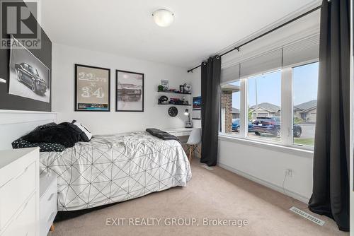 31 Butternut Court, Belleville, ON - Indoor Photo Showing Bedroom