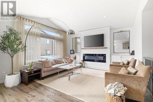 31 Butternut Court, Belleville, ON - Indoor Photo Showing Living Room With Fireplace