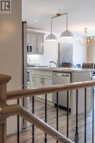 31 Butternut Court, Belleville, ON - Indoor Photo Showing Kitchen