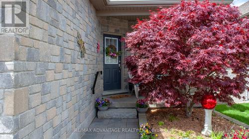 8 - 1144 Coronation Drive, London, ON - Outdoor