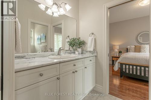 2290 Westchester Bourne, Thames Centre, ON - Indoor Photo Showing Bathroom