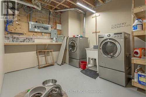 2290 Westchester Bourne, Thames Centre, ON - Indoor Photo Showing Laundry Room