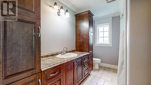 104 Summit Drive, Paradise, NL - Indoor Photo Showing Bathroom