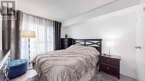 803 - 10 Queens Quay W, Toronto, ON - Indoor Photo Showing Bedroom