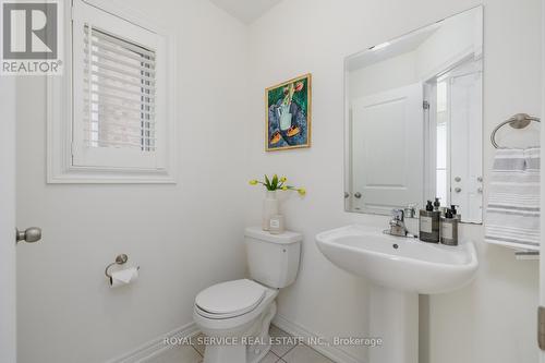 15 Thomas Bird Street, Clarington, ON - Indoor Photo Showing Bathroom