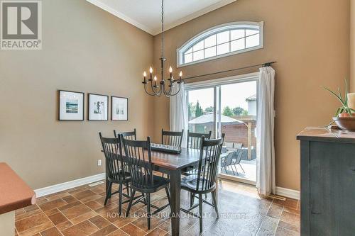 909 Fogerty Street, London, ON - Indoor Photo Showing Dining Room