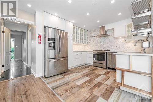 156 Knudson Drive, Ottawa, ON - Indoor Photo Showing Kitchen With Upgraded Kitchen