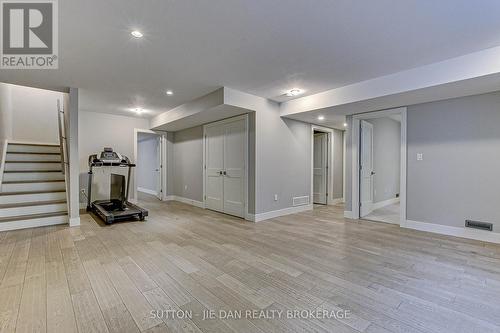 1072 Oakcrossing Road, London, ON - Indoor Photo Showing Other Room