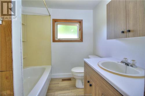 2819 Route 485, Saint-Paul, NB - Indoor Photo Showing Bathroom