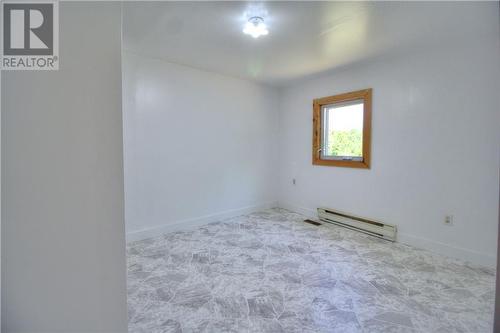 2819 Route 485, Saint-Paul, NB - Indoor Photo Showing Other Room