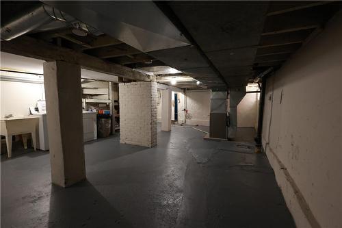 125 Sanford Avenue N, Hamilton, ON - Indoor Photo Showing Basement