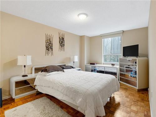 Primary Bedroom With Ensuite & Walk In Closet - 1968 Main Street W|Unit #302, Hamilton, ON - Indoor Photo Showing Bedroom