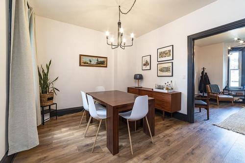 48 Emerald Street N, Hamilton, ON - Indoor Photo Showing Dining Room