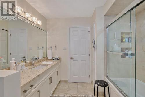 1105 Glicka, Windsor, ON - Indoor Photo Showing Bathroom