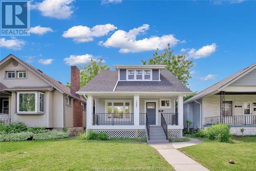 1081 Bruce, Windsor, ON - Outdoor With Deck Patio Veranda With Facade