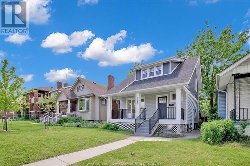 1081 Bruce, Windsor, ON - Outdoor With Deck Patio Veranda With Facade