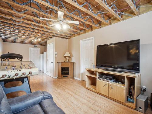 Family room - 4 68E Avenue O., Blainville, QC - Indoor Photo Showing Basement