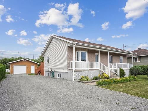 FaÃ§ade - 4 68E Avenue O., Blainville, QC - Outdoor With Deck Patio Veranda