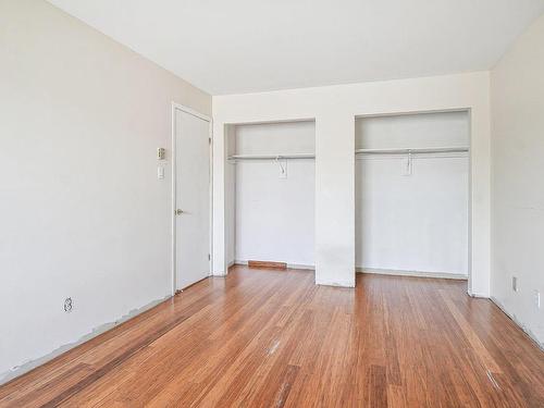 Master bedroom - 402-5250 Rue Riviera, Montréal (Pierrefonds-Roxboro), QC - Indoor Photo Showing Other Room