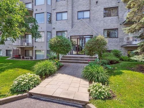 Frontage - 402-5250 Rue Riviera, Montréal (Pierrefonds-Roxboro), QC - Outdoor With Balcony