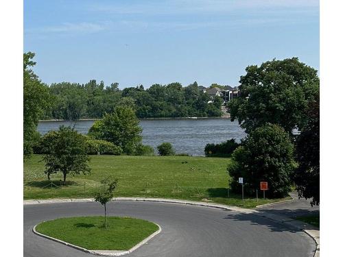 Water view - 402-5250 Rue Riviera, Montréal (Pierrefonds-Roxboro), QC - Outdoor With View