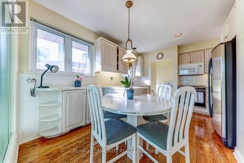 40 Aspendale Drive, Toronto, ON - Indoor Photo Showing Dining Room