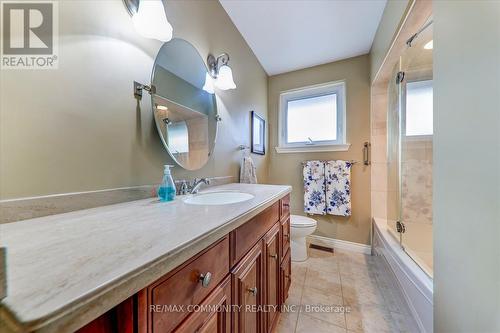 40 Aspendale Drive, Toronto, ON - Indoor Photo Showing Bathroom