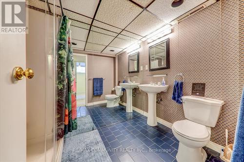 40 Aspendale Drive, Toronto, ON - Indoor Photo Showing Bathroom