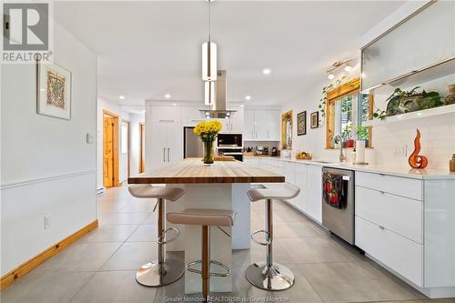 579 Lafleur, Dieppe, NB - Indoor Photo Showing Kitchen